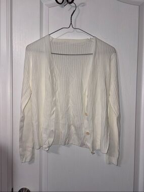 Women’s Cream Ribbed Button Cardigan Sweater